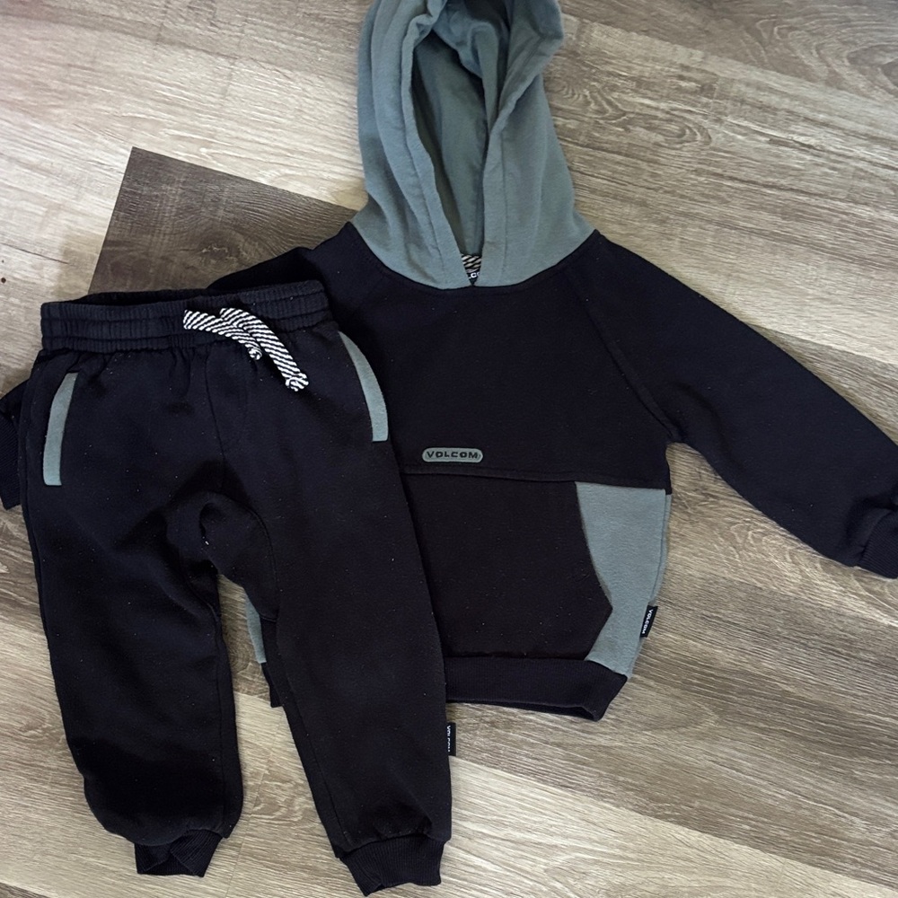 Volcom Kids Black & Gray Hooded Jogger Set